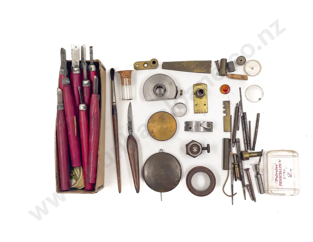 Vintage Watchmakers Jewellers Tools Image 1++