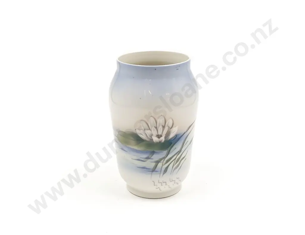 Royal Copenhagen Vase Image 1++