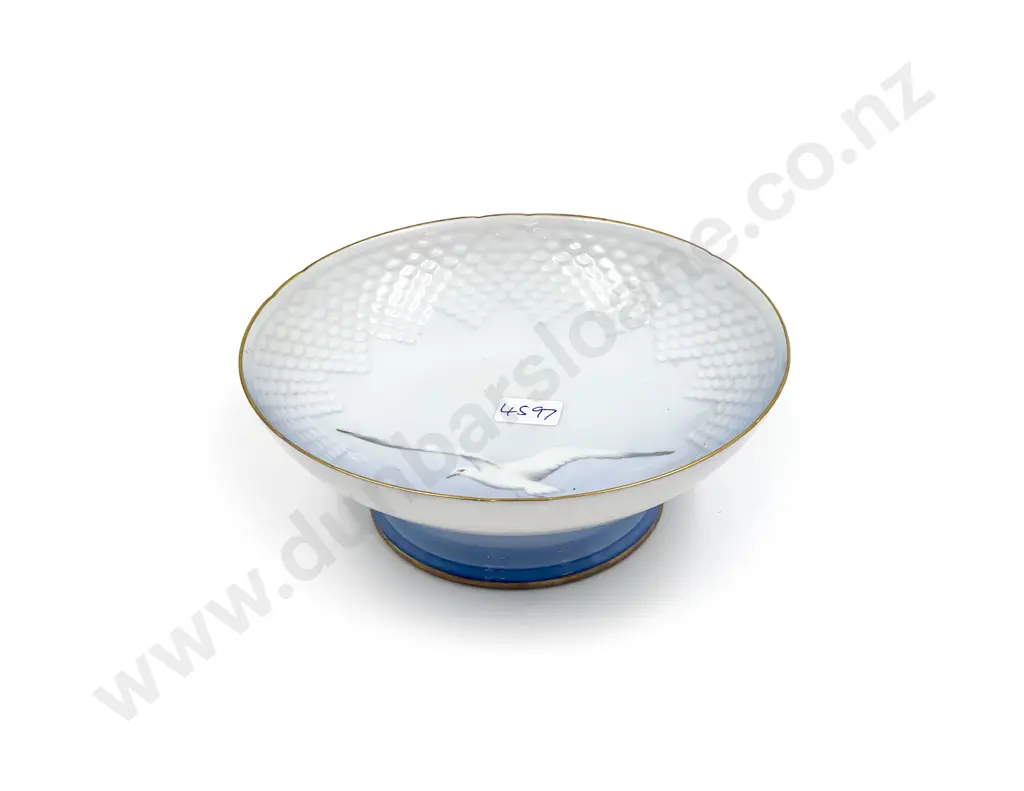 B&G Pedestal Bowl Image 1++