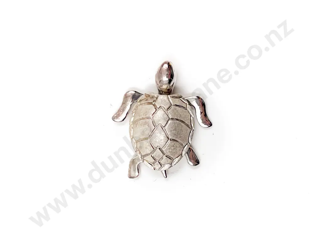 925 Articulated Turtle Pendant Image 1++