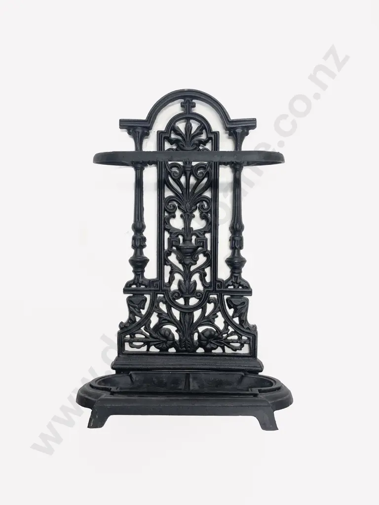 Reproduction Cast Iron Umbrella Stand Image 1++