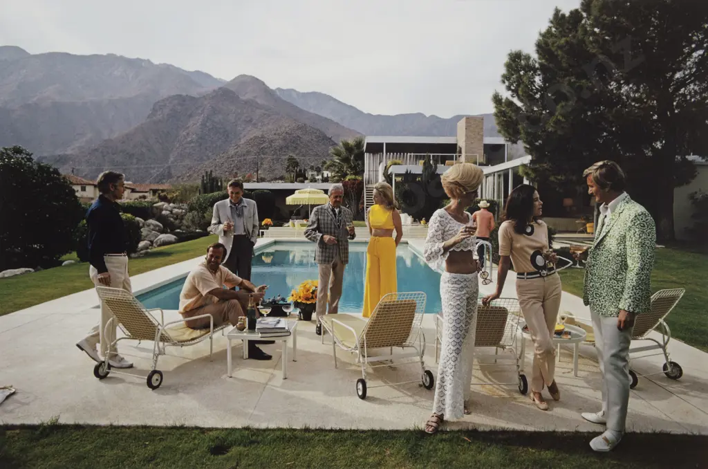 After Slim Aarons - Poolside Party - Reproduction Print Image 1++