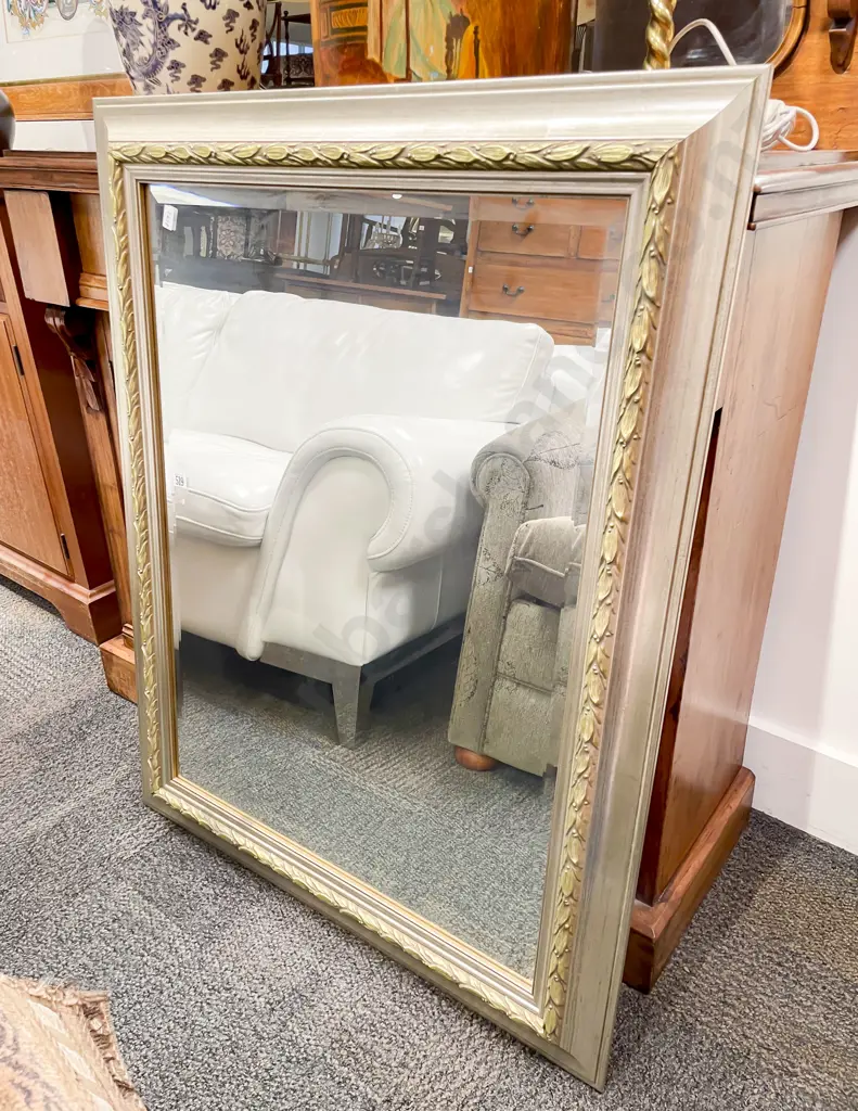 Bevel Edged Rectangular Wall Mirror Image 1++