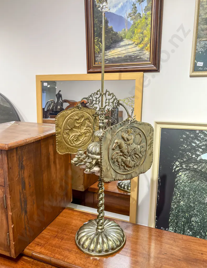 Vintage Brass Hareem Lamp Image 1++