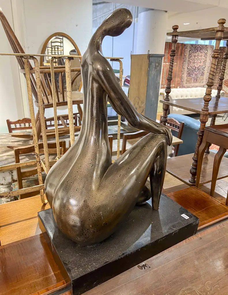 Nude Sculpture Image 1++