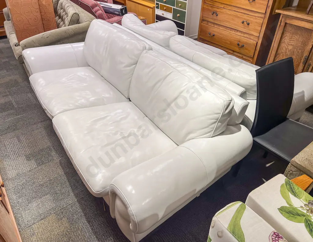 Pair of Karmen Italian White Leather Two Seater Sofas Image 1++