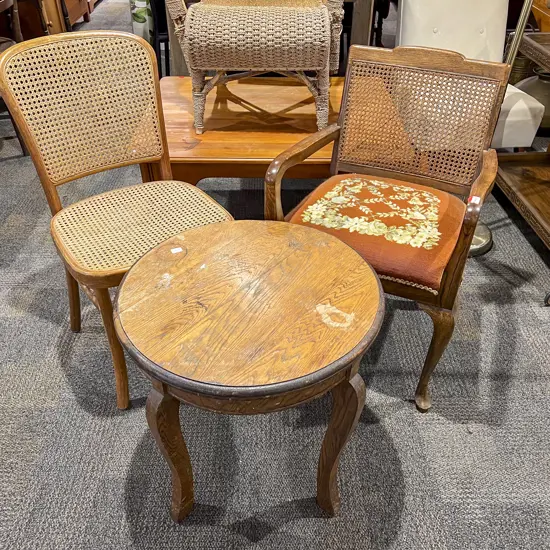 Circular Oak Coffee Table & Two Chairs
