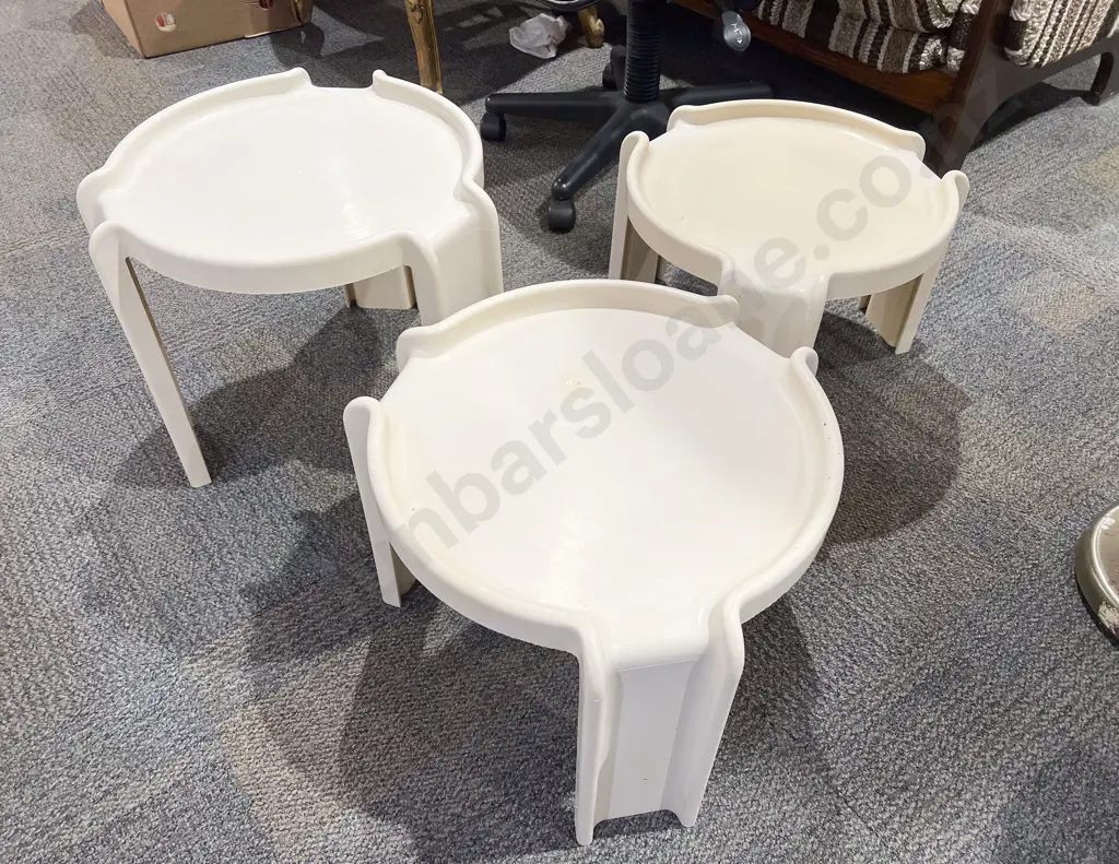 Mid Century Kartell Nest of Three Tables Image 1++