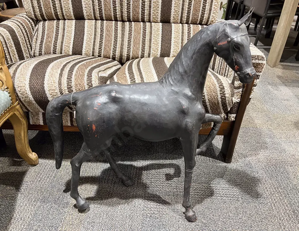 Vintage Leather Horse Image 1++