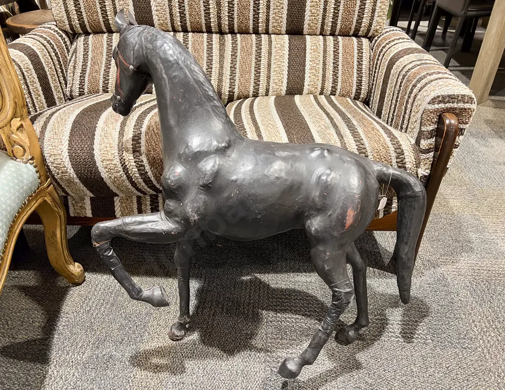 Vintage Leather Horse Image 1++
