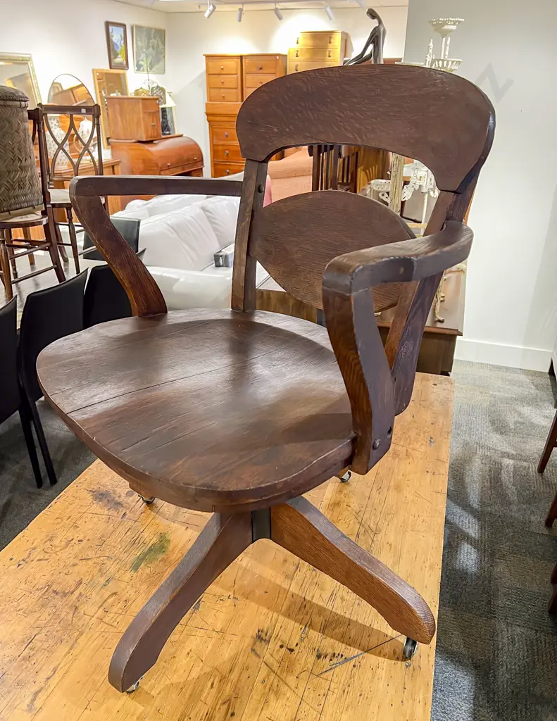 Vintage Oak Desk Chair Image 1++