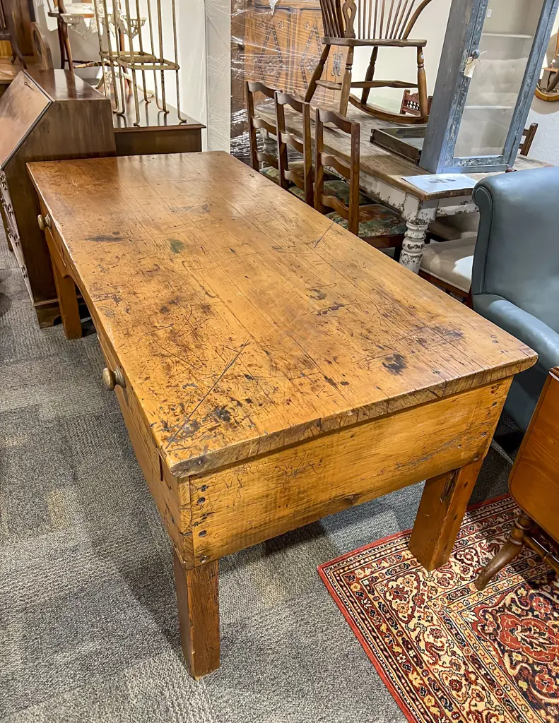 Large C19th Pine Desk or Work Bench Image 1++
