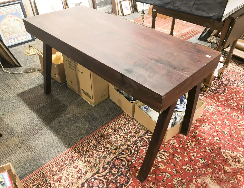 Modern Work Table Image 1++