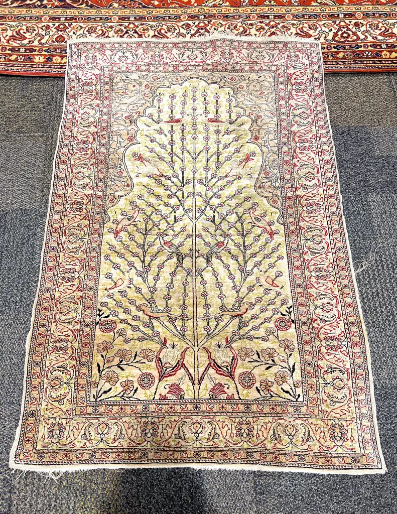 Persian Pictorial Floor Mat Image 1++