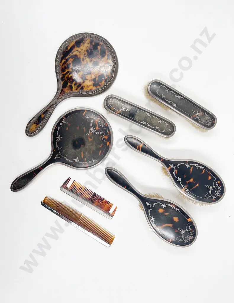 Seven S/S & Tortoise Shell Vanity Implements (a/f) Image 1++