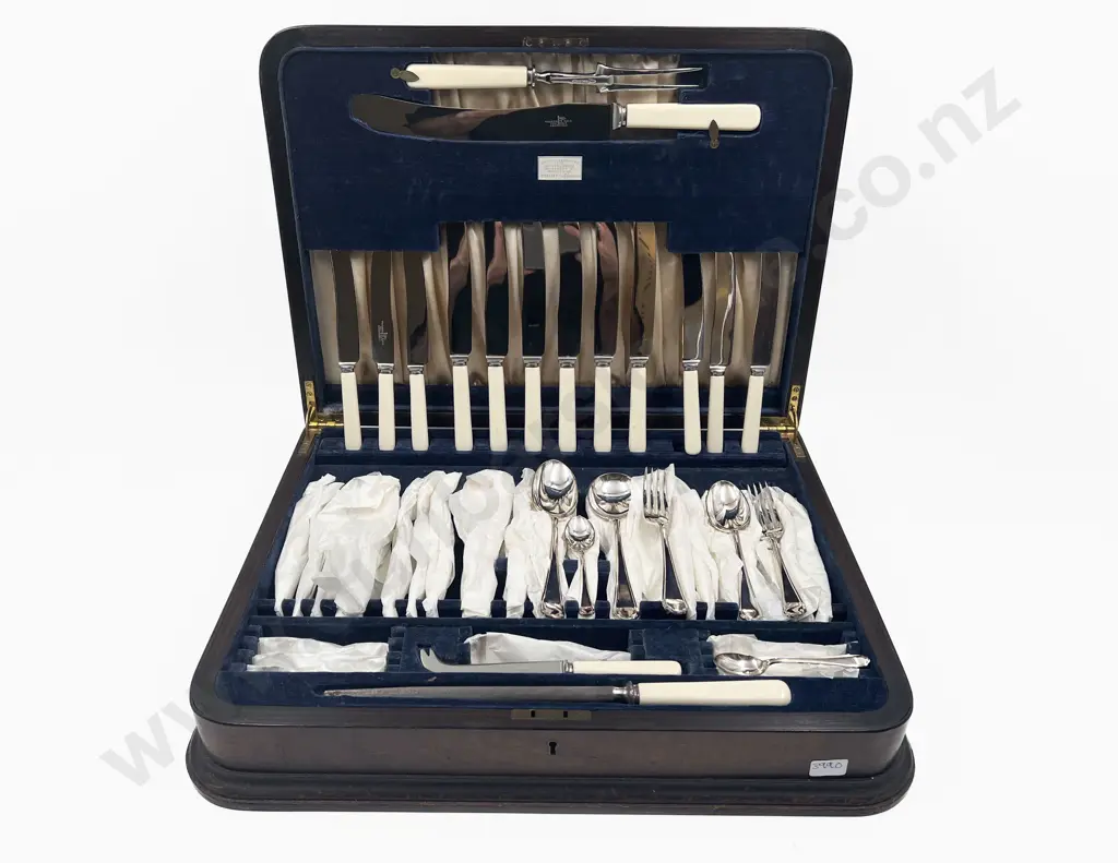 Vintage As New Walker & Hall S/Plate Six Place Setting Canteen Image 1++