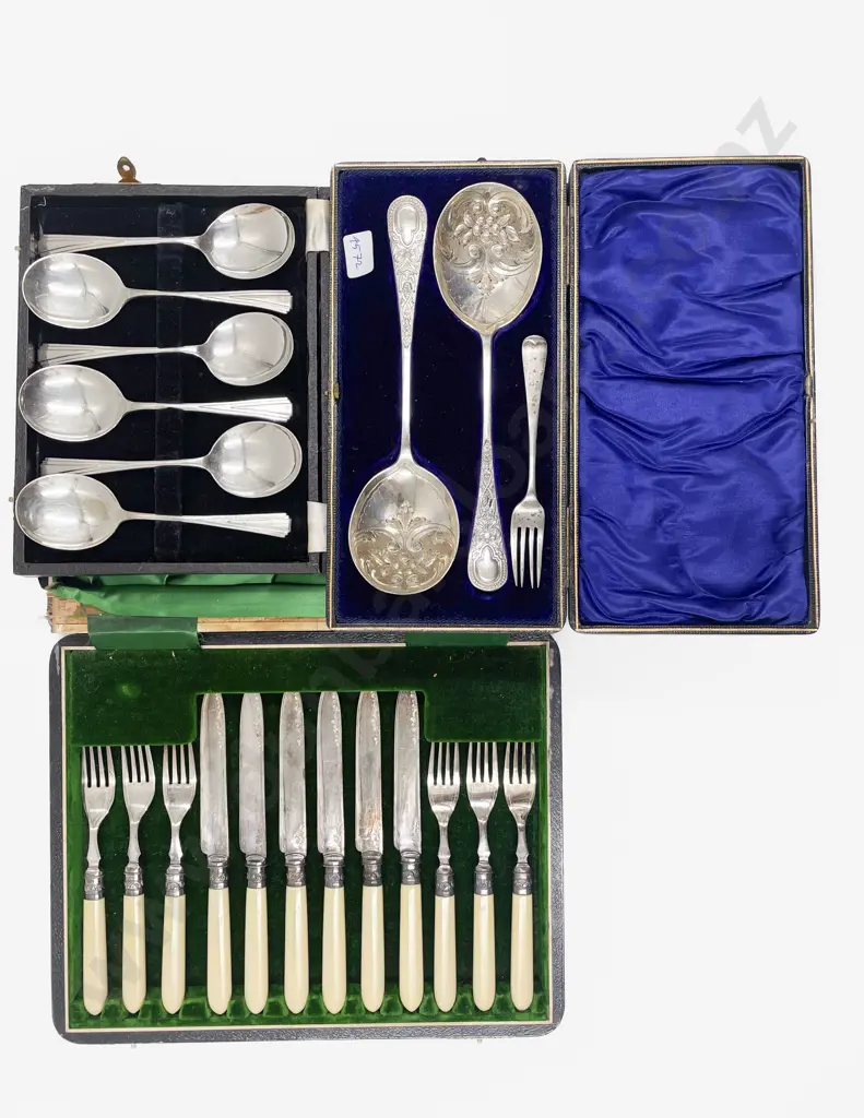 Quantity of Boxed Cutlery Image 1++