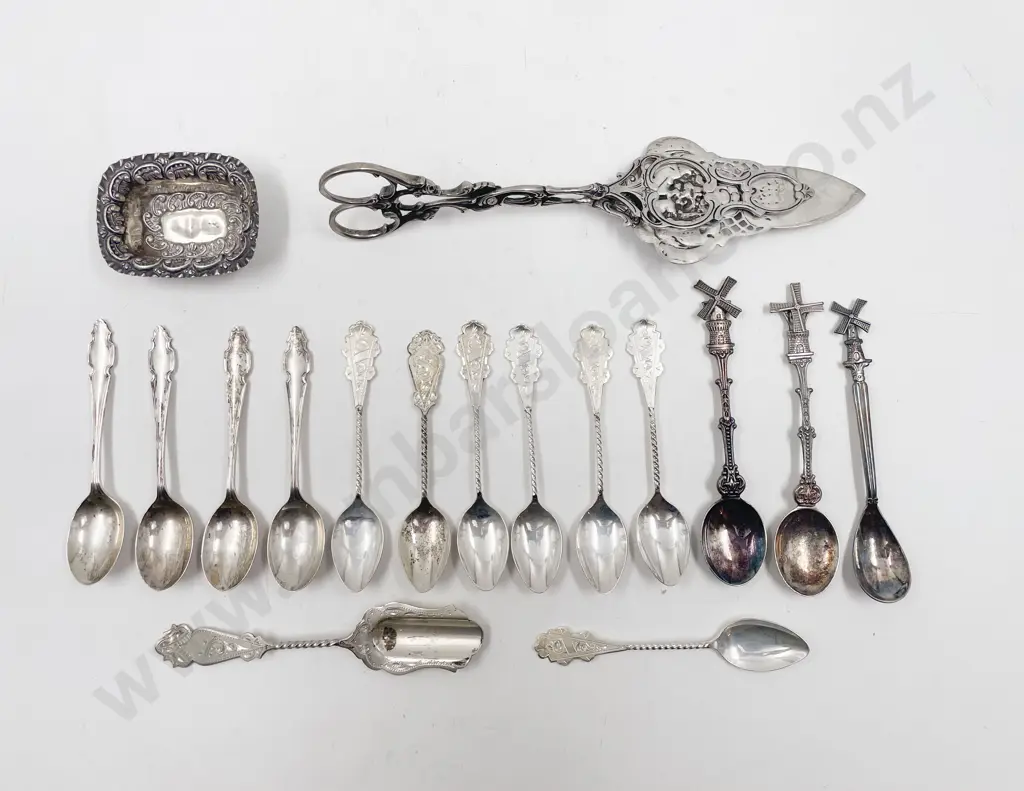 Quantity of Assorted Sterling & Other Silver Image 1++
