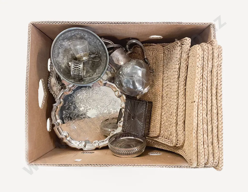 Box of Assorted S/P and Others Image 1++