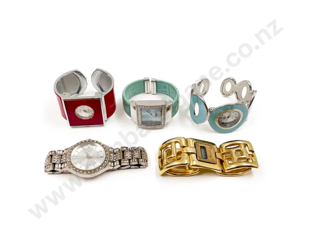 Collection of Assorted Ladies Wrist Watches Image 1++