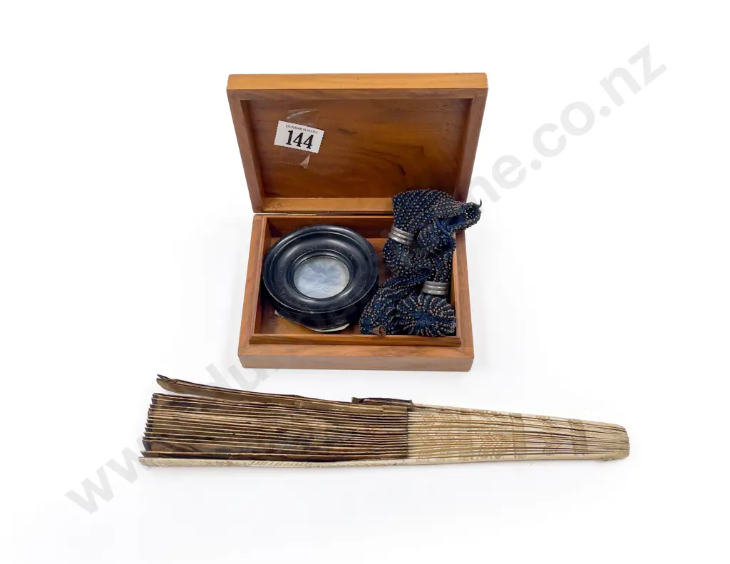 Small Quantity of Assorted Vintage Image 1++
