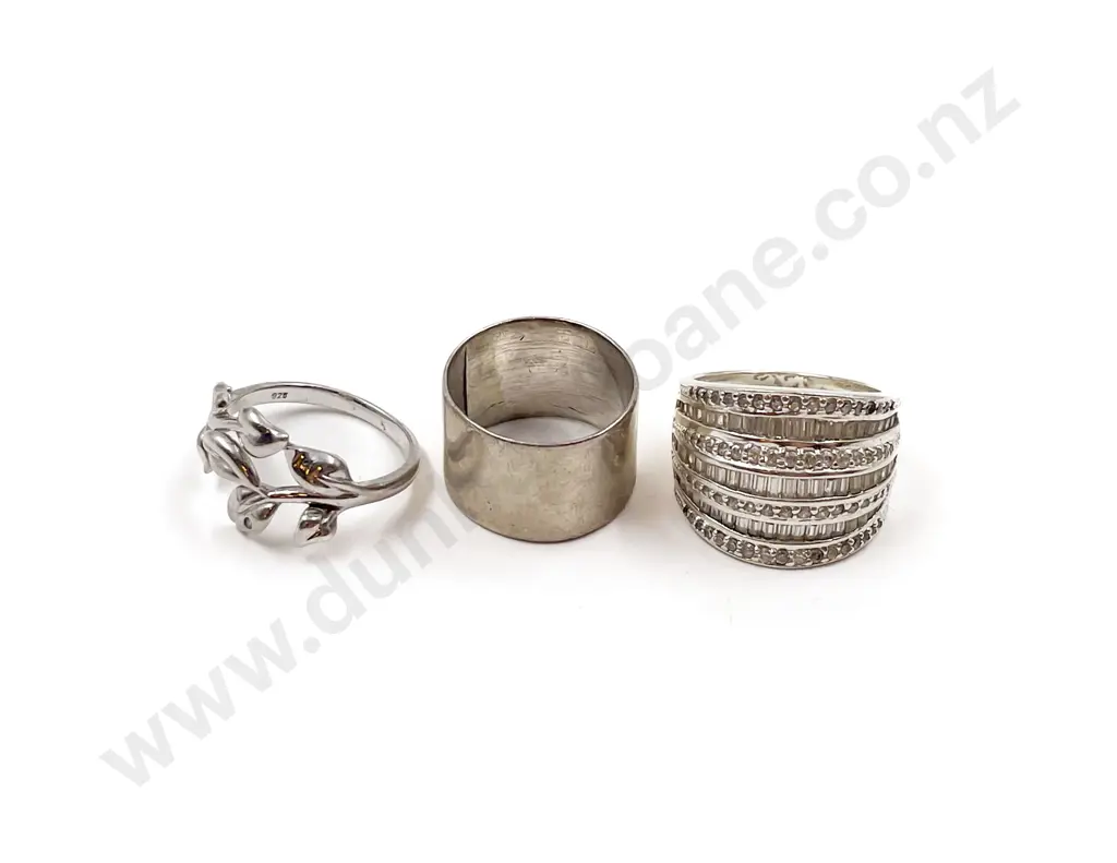 .925 Wide Band and Two Others Image 1++