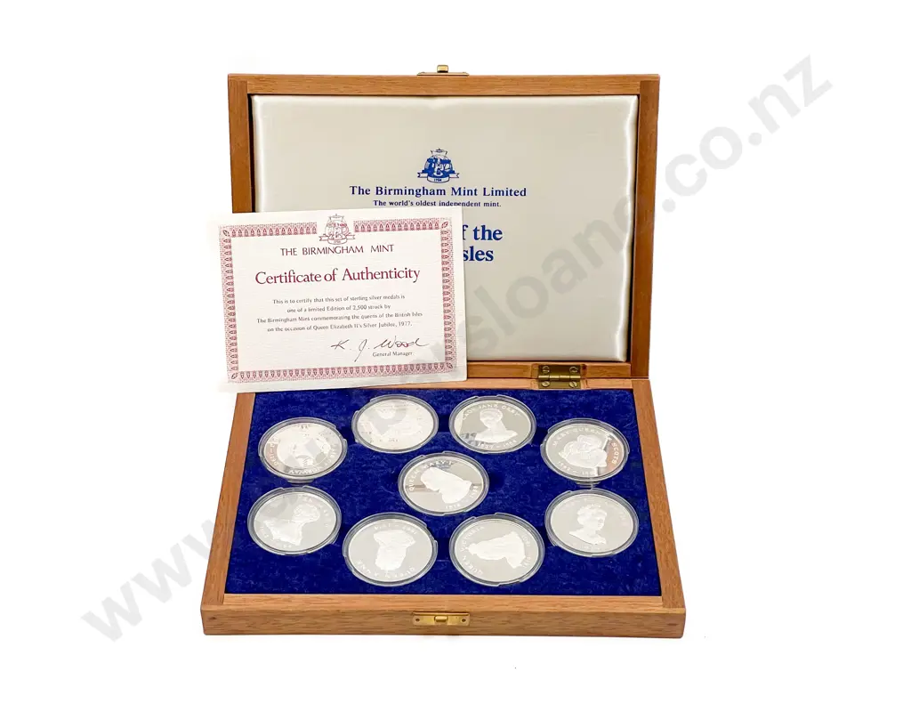 Cased Birmingham Mint Queens of British Isles S/S Nine Medallions Image 1++