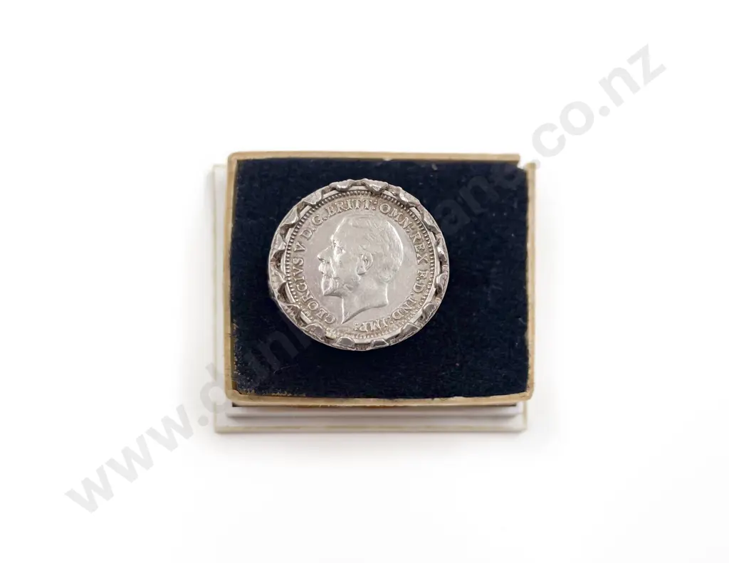 S/S George IV UK 1939 Three Pence Coin Ring Image 1++