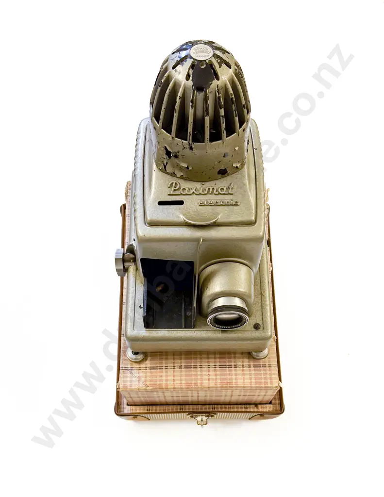 Two Boxed Vintage Projectors Image 1++
