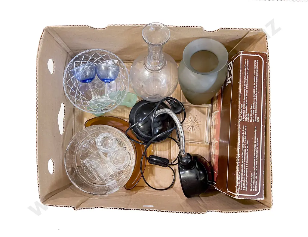 Quantity of Assorted Glassware etc Image 1++
