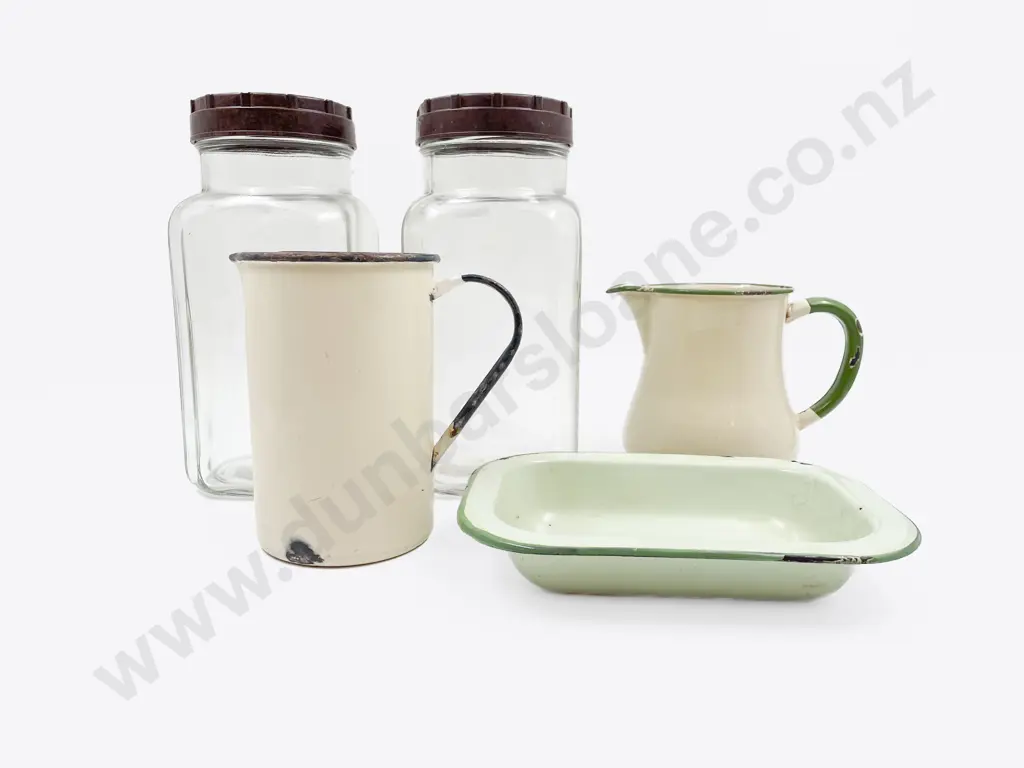 Two Vintage Kitchen Jars & Three Pieces of Enamel Image 1++