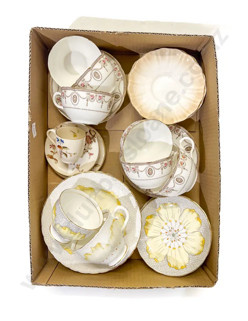 Box of Assorted Fancy China incl RD Image 1++