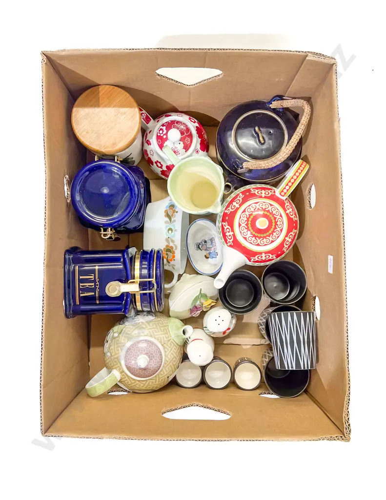 Two Boxes of Assorted China etc Image 1++