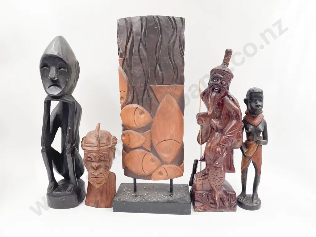 Carved Panel together with Four Assorted Tourist Artefact Figures Image 1++