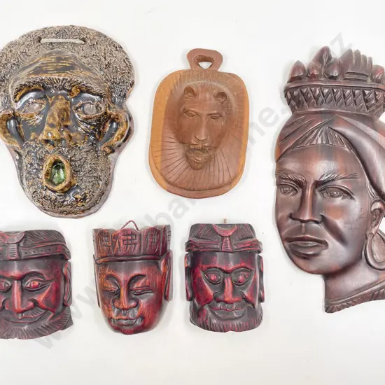 Eight Assorted Tourist Artefacts