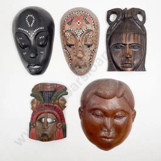 Eight Assorted Tourist Artefacts
