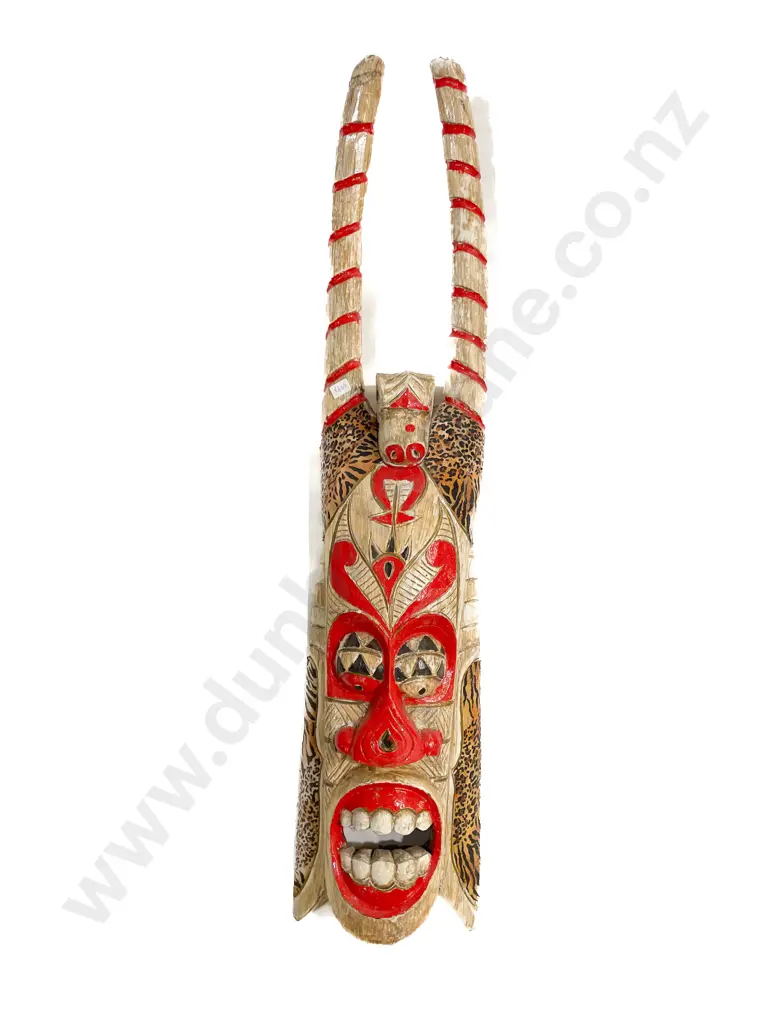 Tourist Artefact Wall Hanging Image 1++
