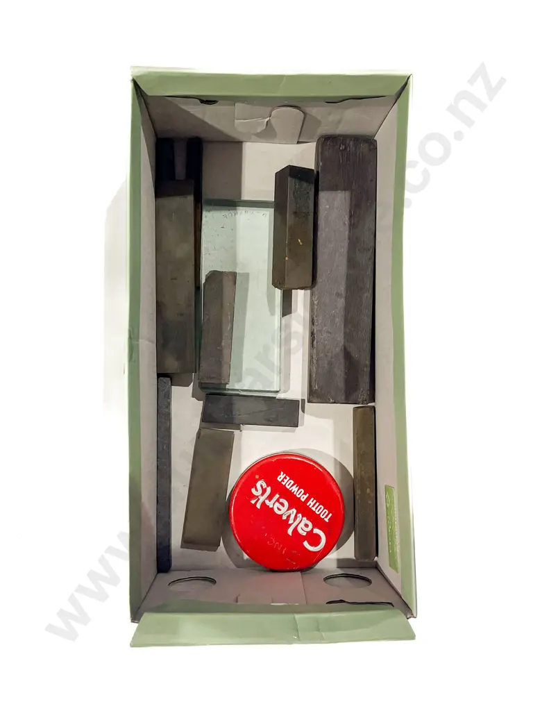 Box Quantity of Assorted incl Sharpening Stone Image 1++
