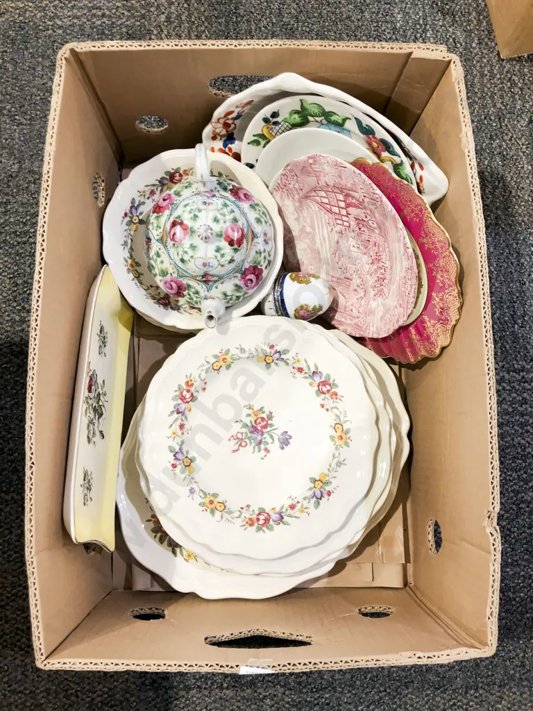 Box Quantity of Assorted China incl RD Image 1++