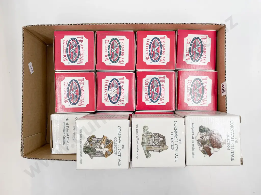 Quantity of Assorted Boxed Miniature Buildings Image 1++