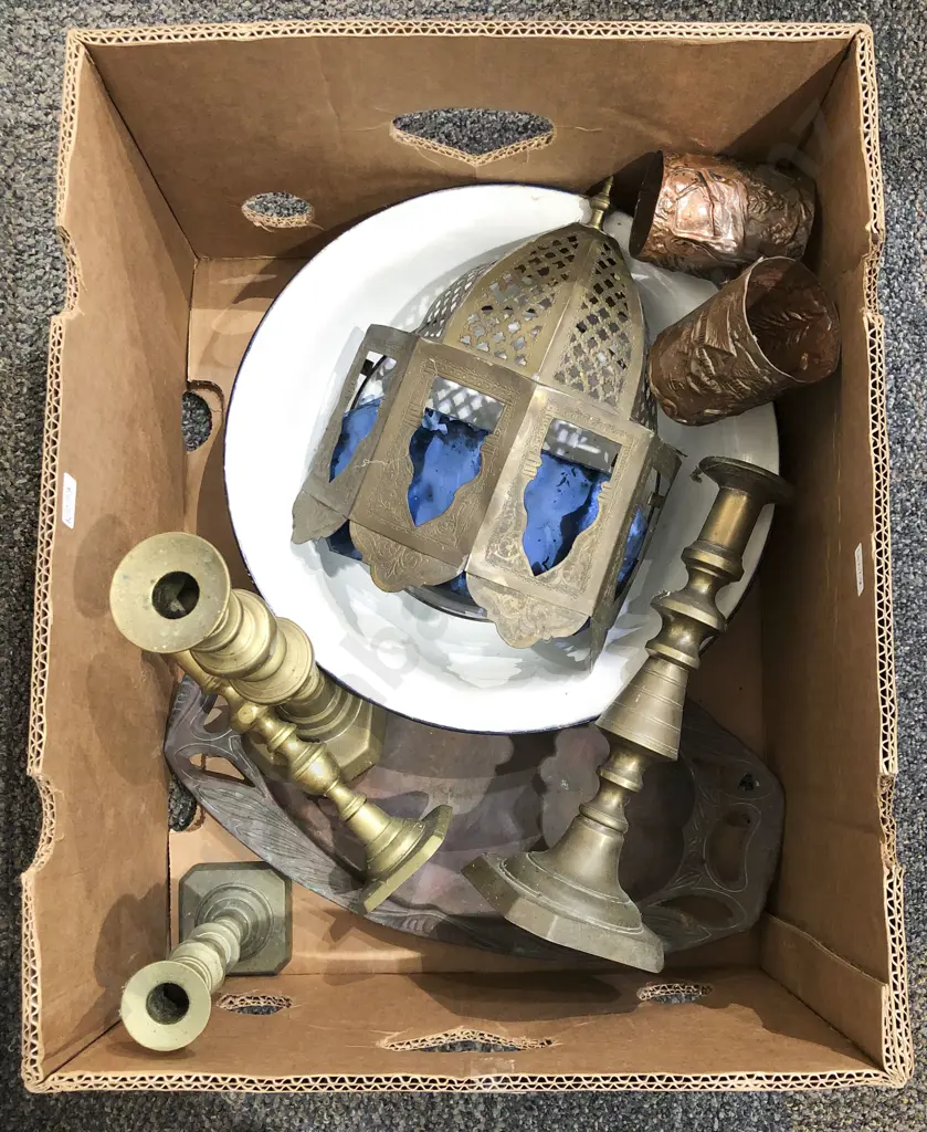 Quantity of Assorted Vintage Metalware etc Image 1++