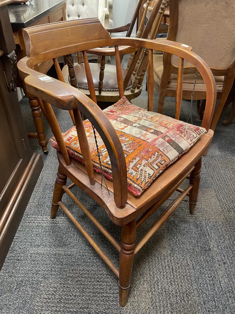 Stick Back Tub Chair Image 1++