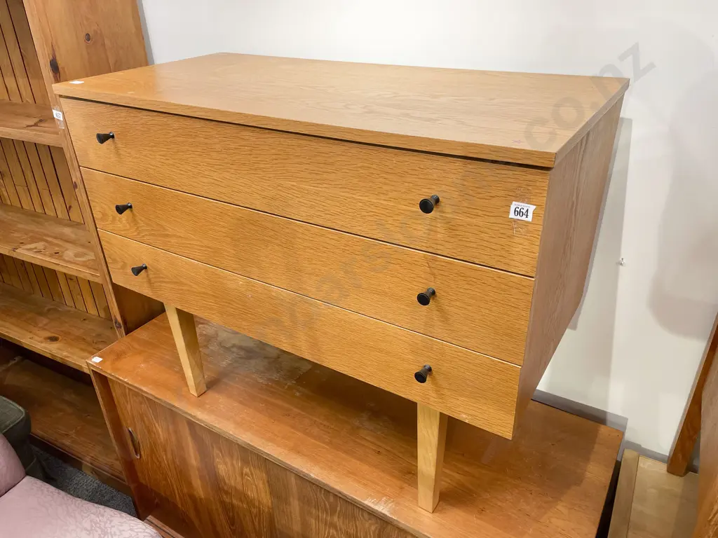 Modern Three Drawer Chest Image 1++