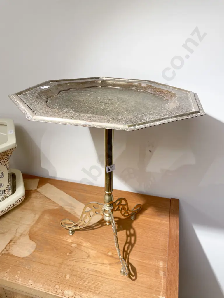 Brass Plant Stand with Adjustible Height Image 1++