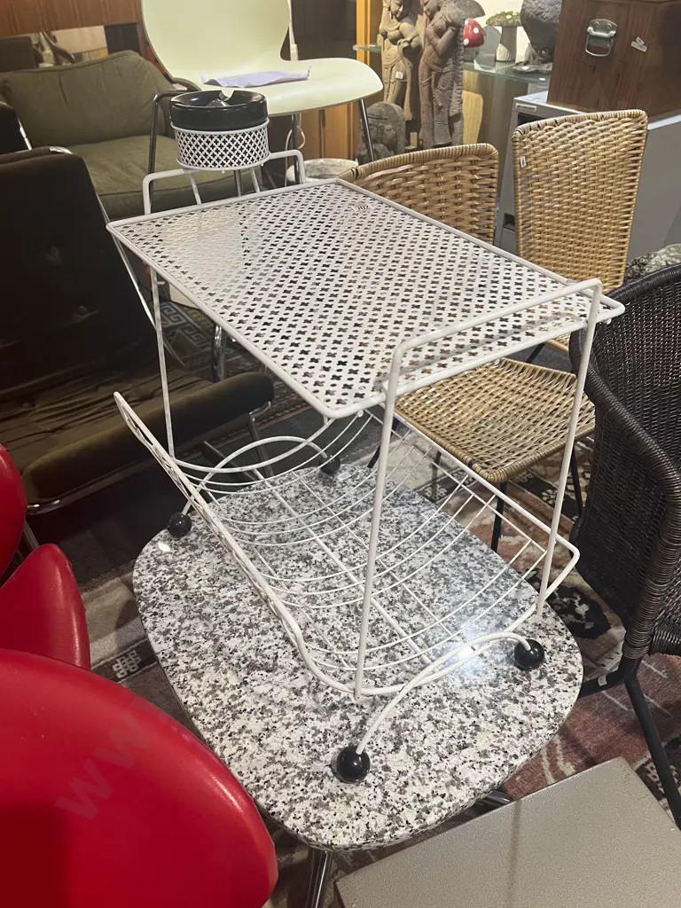 Mid Century Occasional Side Table Image 1++