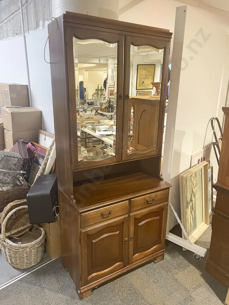 Mahogany Two Stage Dresser with Mirrored Doors Image 1++