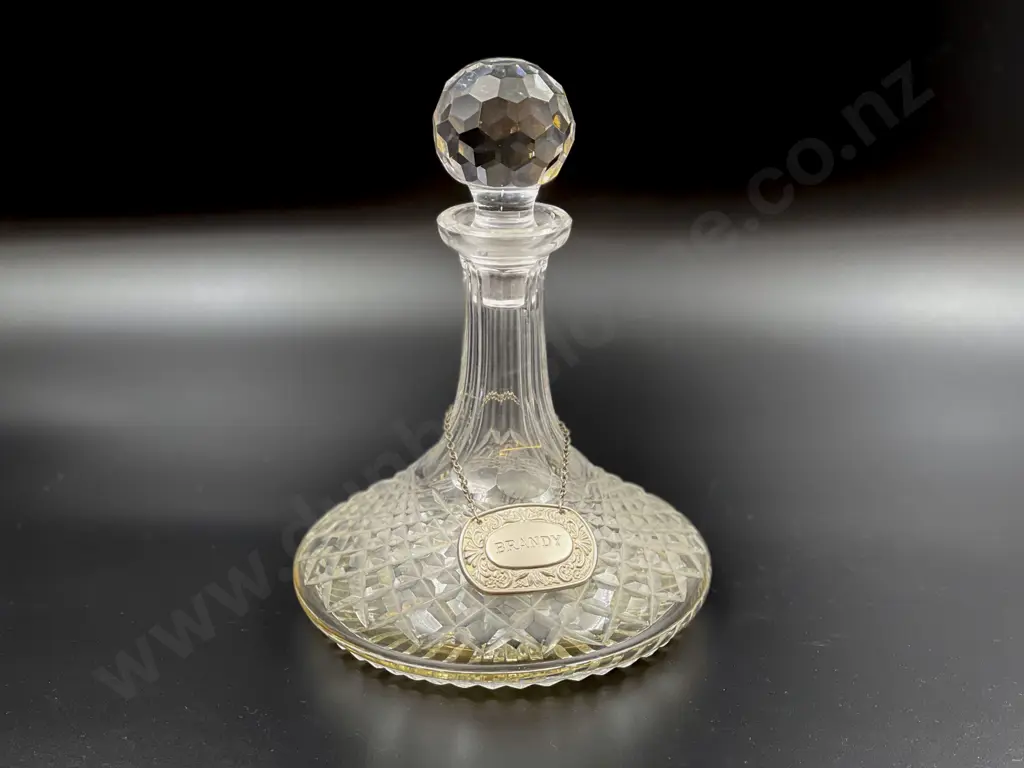 Crystal Ships Decanter Image 1++