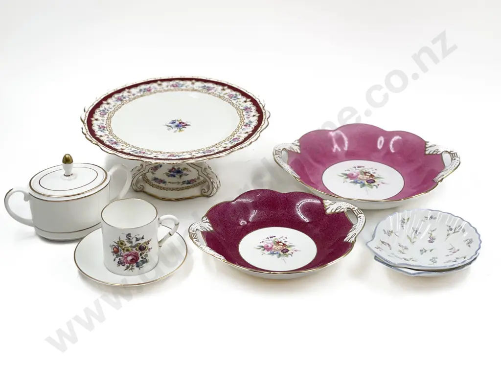 Quantity of Assorted Fancy China incl Royal Worcester Image 1++