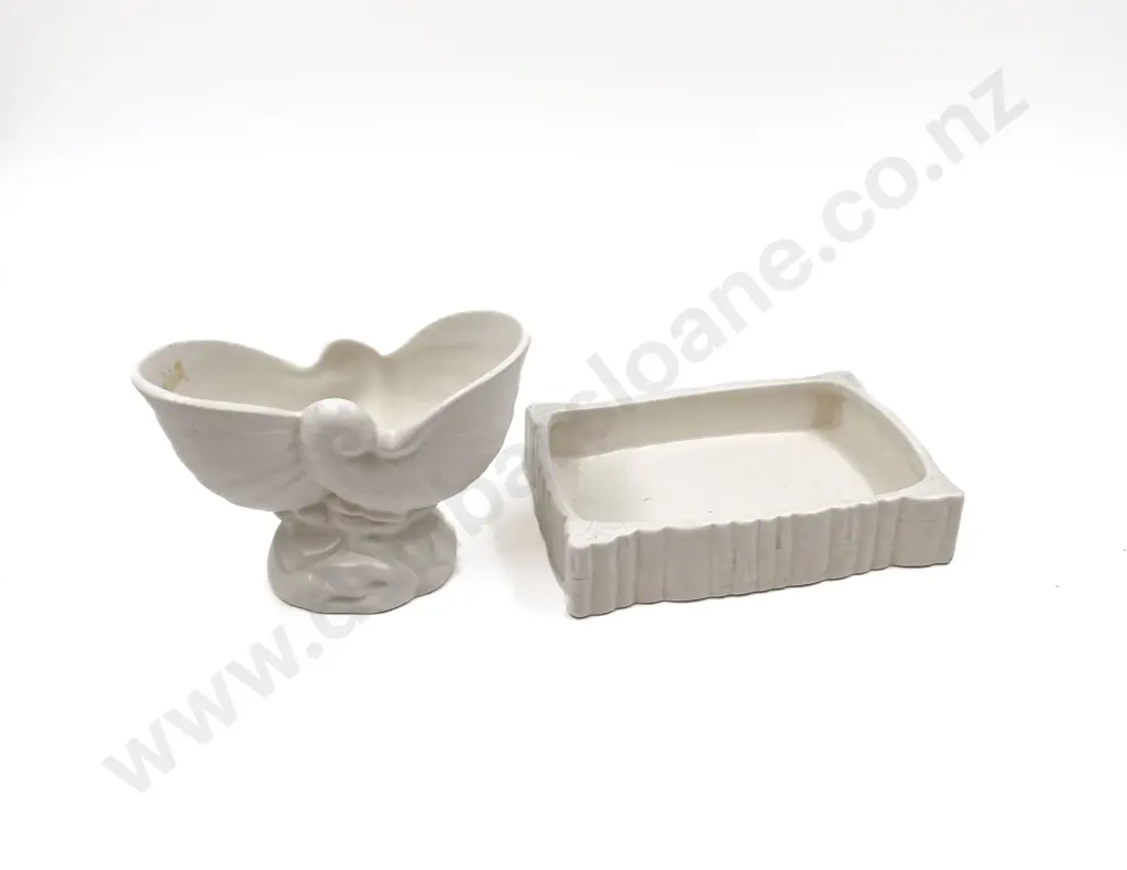 Small Crown Lynn Nautilus Vase together with Crown Lynn Shallow Dish Image 1++