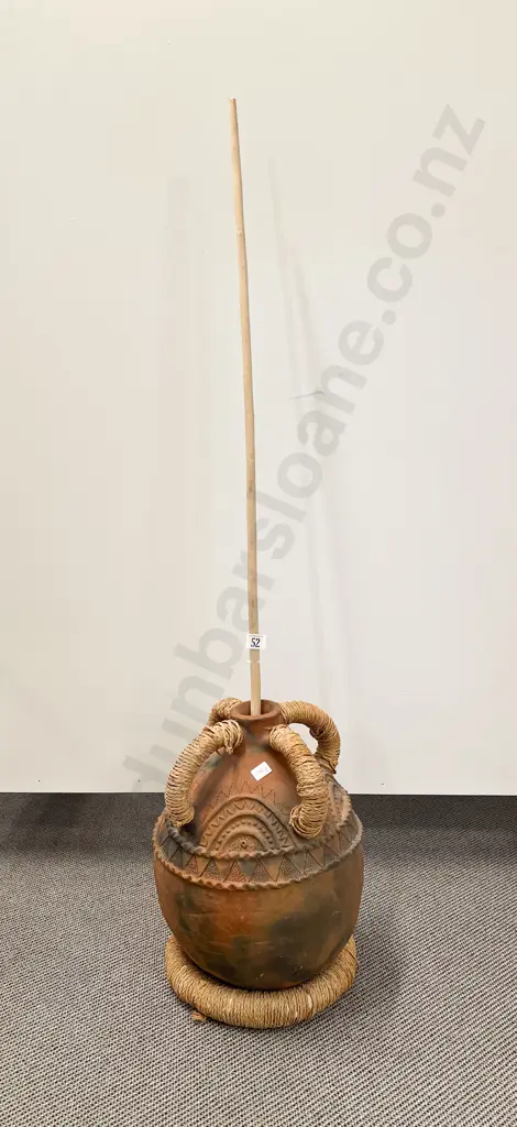 Decorative Terracotta Vase & Pounder Image 1++